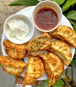 Paneer Steamed Momos