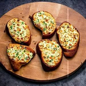 Exotic Garlic Bread