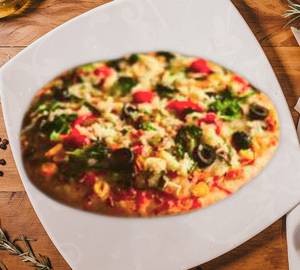 7" Special pizza heart lodded pizza