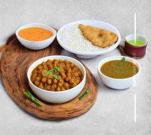 Chole Kachori