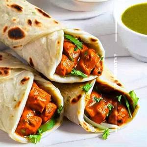 Paneer makhani roll