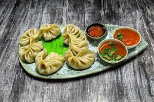 Veg paneer momos [steam]