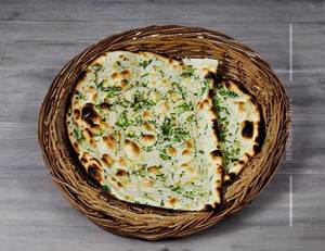 Garlic naan