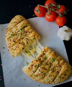 Spicy Garlic Bread