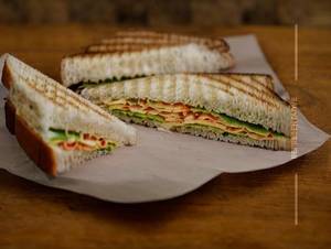 Schezwan Chiily Cheese Sandwich