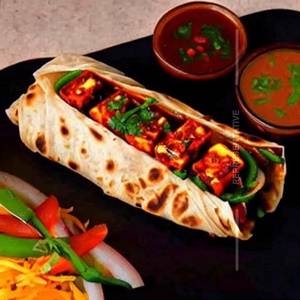 Chilli paneer roll