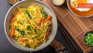 Egg Singapore Rice Noodles [Serves 2]