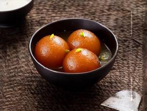 Gulab Jamun (big)