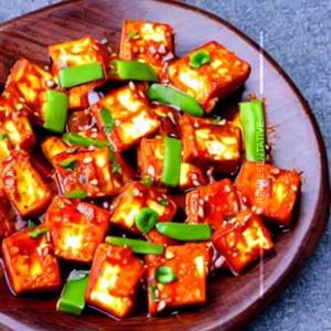 Chilli Paneer (g)
