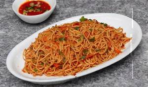 Chicken schezwan noodles