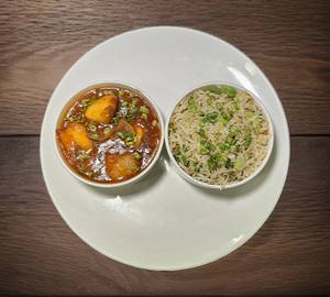 Chilli Paneer With Vegetable Fried Rice