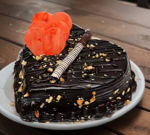 Chocolate walnut heart shape cake 