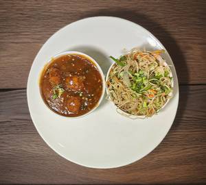 Vegetable Munchurian With Noodles