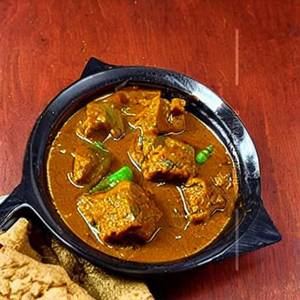 Kaju Kolhapuri