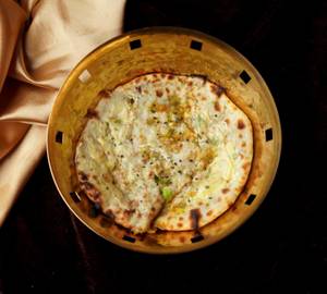 Stuffed Kulcha