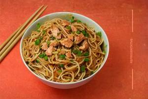 Garlic Chicken Noodles