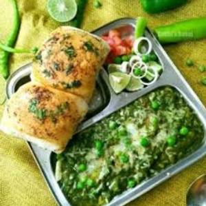 Green bhajipav (butter)