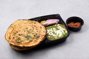 Half Palak Paneer+2 Lachha Paratha +Hald Dal Makhni + Salad
