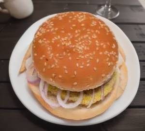 Aloo tikki burger 