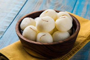 White Sponge Rasgulla