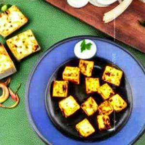 Paneer Butter Garlic