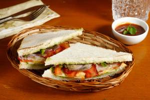 Veg Club Sandwich