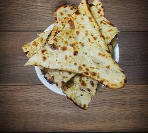 Garlic naan