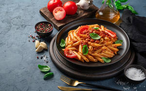 Classic Red Sauce Pasta