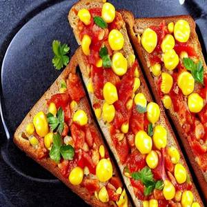 Capsicum corn toast