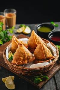 Samosa [4 Pieces] 