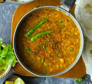 Dal Pancharangi