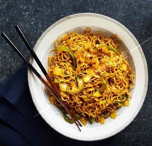 Sizwan fried noodles