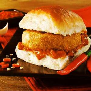 Schezwan vada pav