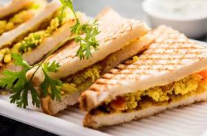 Paneer Chilli Sandwich
