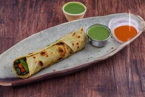 Paneer Malai Tikka Roll