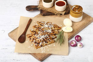 Egg Masala Twist Paratha