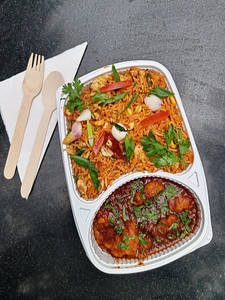 Chicken Schezwan Fried Rice & Chilli Chicken