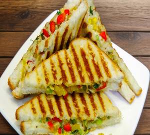 Grilled Cheese Chilli Garlic Sandwich