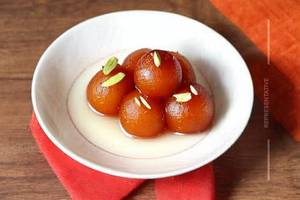 Gulab Jamun (Per Pc)