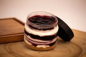 Blueberry Cheesecake Jar Eggless