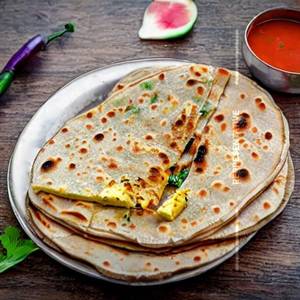 Paneer Pyaz Paratha