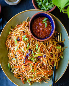 Veg Schezwan Noodles