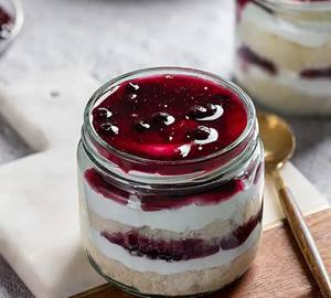 Blueberry Jar Cake  [1 Jar, 1 Piece]