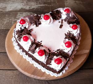 Heart Shape Black Forest Eggless Cake