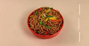 Schezwan Veg Noodle
