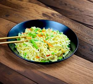 Hakka Noodles