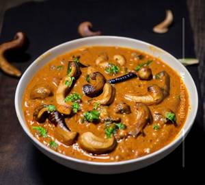 Cashew Mushroom Curry