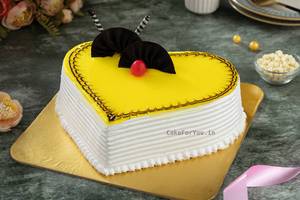 Pineapple Heart cake