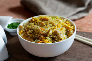 Non-veg Singaporean Rice-noodles