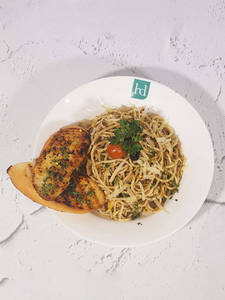 Aglio Olio Fettuccine/spaghetti